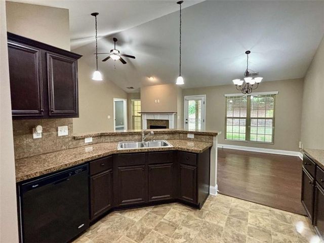 4668 Hidden Creek Drive, Gainesville, GA 30504