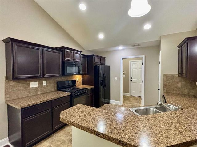4668 Hidden Creek Drive, Gainesville, GA 30504