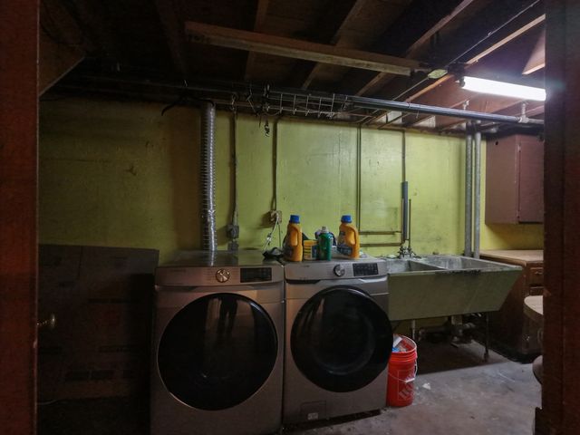 4605 Jerome Avenue, Skokie, IL 60076