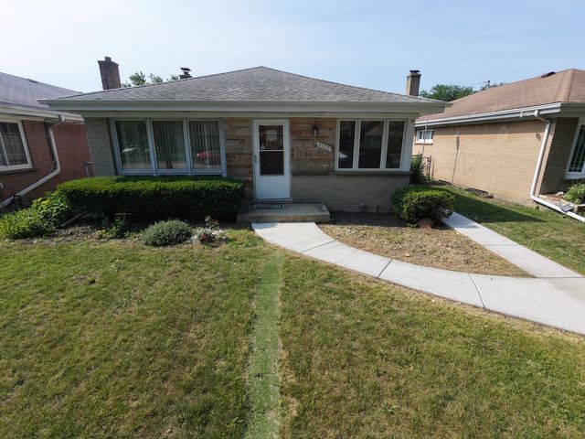 4605 Jerome Avenue, Skokie, IL 60076