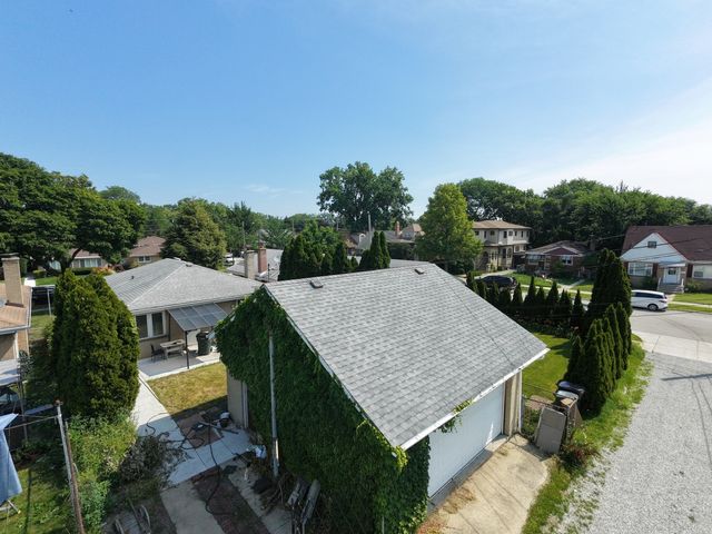 4605 Jerome Avenue, Skokie, IL 60076