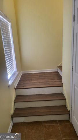 1800 Riverchase Circle NE, Conyers, GA 30013