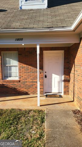 1800 Riverchase Circle NE, Conyers, GA 30013