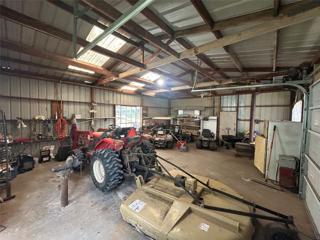 895 VZ CR 4917, Ben Wheeler, TX 75754