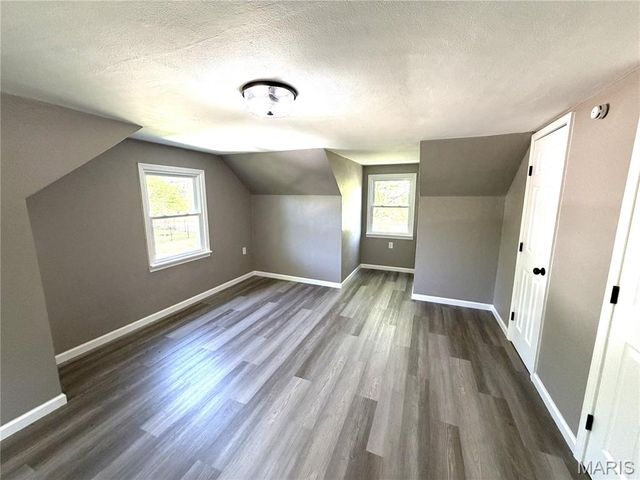5268 State Route 156, Waterloo, IL 62298