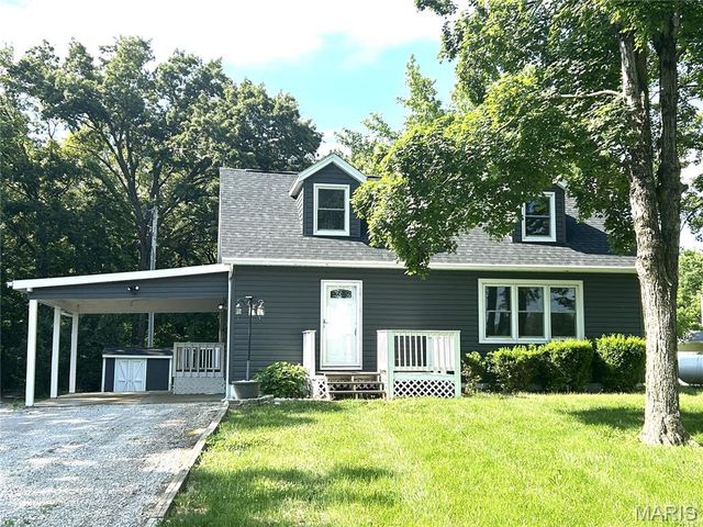 5268 State Route 156, Waterloo, IL 62298
