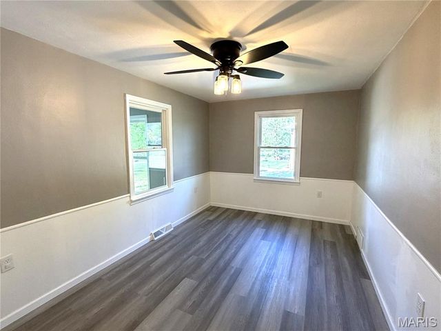 5268 State Route 156, Waterloo, IL 62298