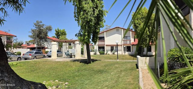 2831 E Waltann Lane 1, Phoenix, AZ 85032