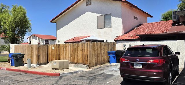 2831 E Waltann Lane 1, Phoenix, AZ 85032