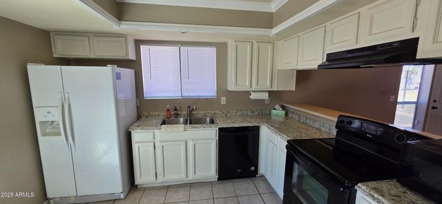 2831 E Waltann Lane 1, Phoenix, AZ 85032