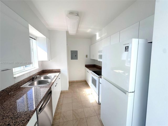 5900 Collins Avenue 906, Miami Beach, FL 33140