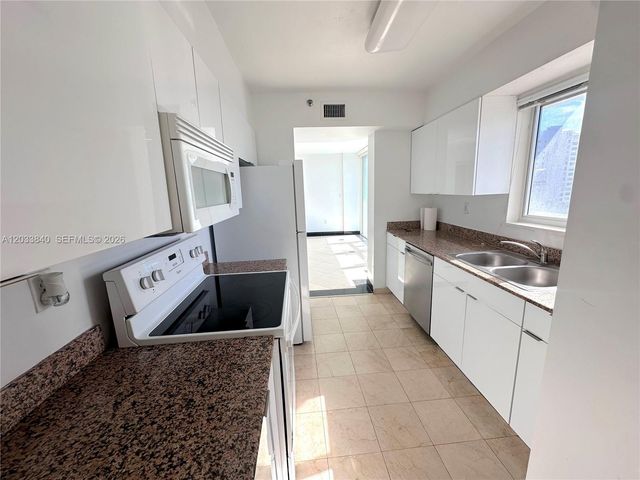 5900 Collins Avenue 906, Miami Beach, FL 33140