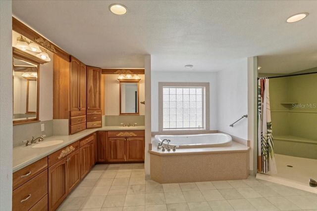 201 S SWEETWATER COVE BOULEVARD, Longwood, FL 32779