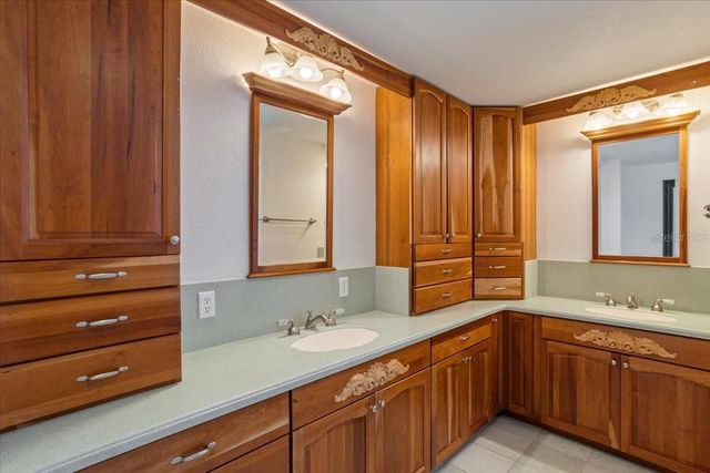 201 S SWEETWATER COVE BOULEVARD, Longwood, FL 32779