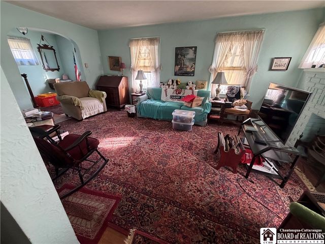 15 Beechview Avenue, Jamestown, NY 14701