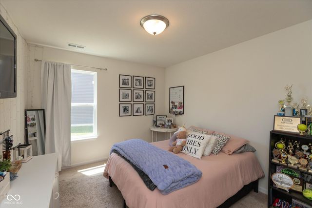2561 Pumpkin Patch Lane, Indianapolis, IN 46229