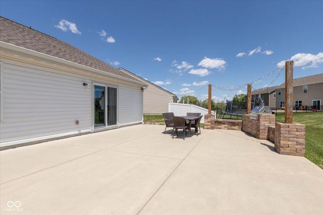 2561 Pumpkin Patch Lane, Indianapolis, IN 46229