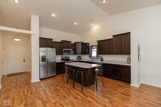 2561 Pumpkin Patch Lane, Indianapolis, IN 46229