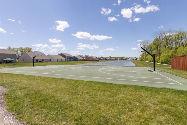 2561 Pumpkin Patch Lane, Indianapolis, IN 46229