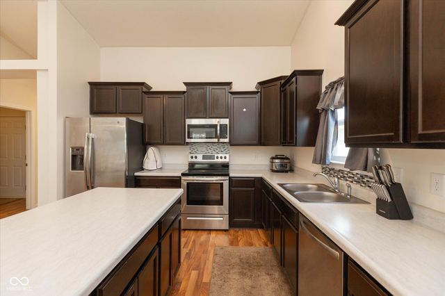 2561 Pumpkin Patch Lane, Indianapolis, IN 46229