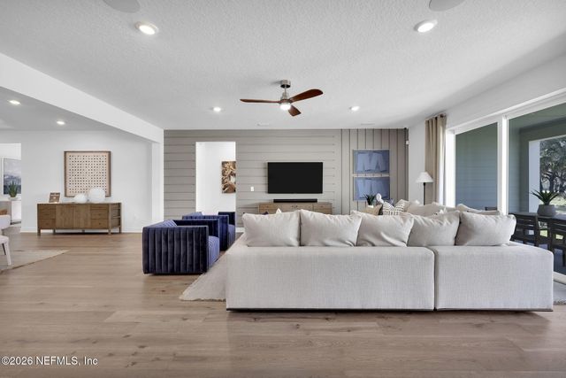 4836 SHELL CRK Trail, Jacksonville, FL 32226