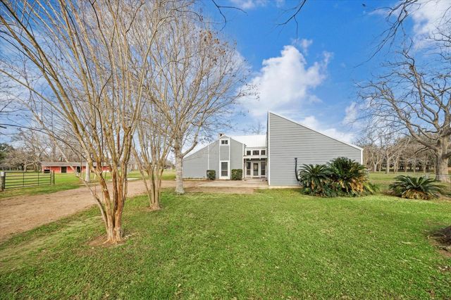 1203 Half Moon Drive, Wharton, TX 77488