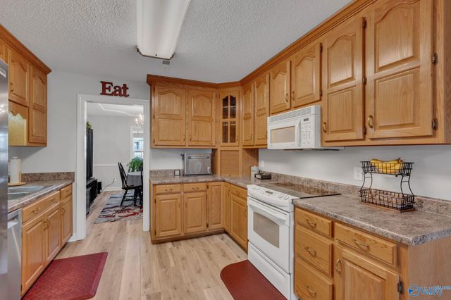 109 Rain Oak Drive, Harvest, AL 35749