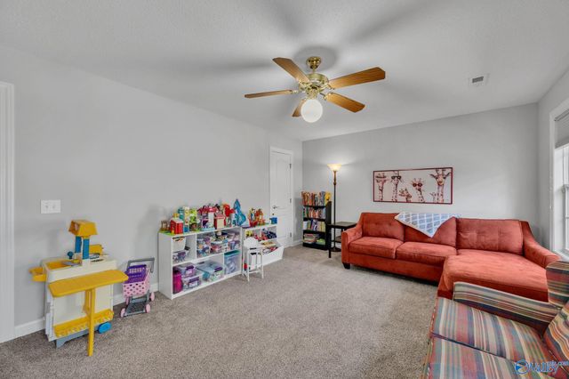 109 Rain Oak Drive, Harvest, AL 35749