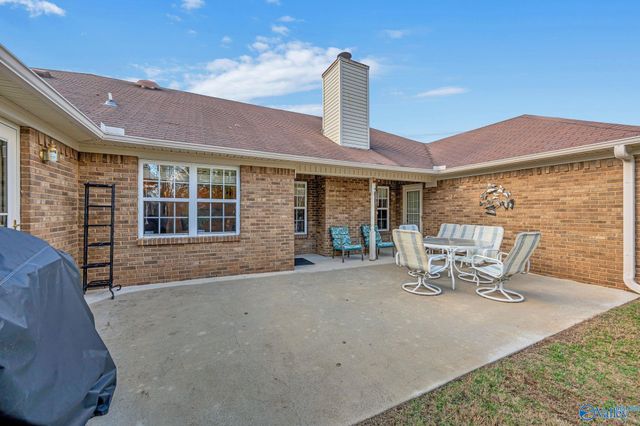 109 Rain Oak Drive, Harvest, AL 35749