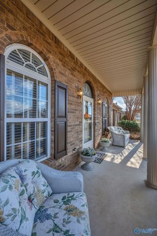 109 Rain Oak Drive, Harvest, AL 35749