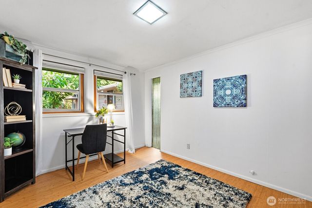 2306 NE 105th Street, Seattle, WA 98125