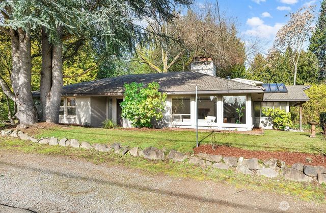 2306 NE 105th Street, Seattle, WA 98125