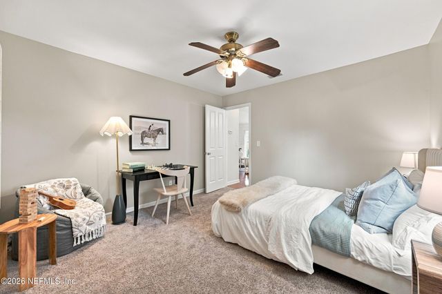 1122 LINKSIDE Court E, Atlantic Beach, FL 32233