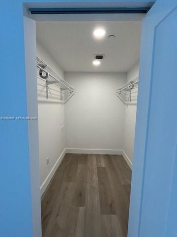 816 84th St 2, Miami Beach, FL 33141