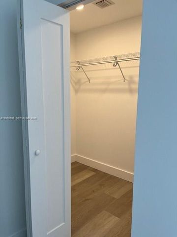 816 84th St 2, Miami Beach, FL 33141