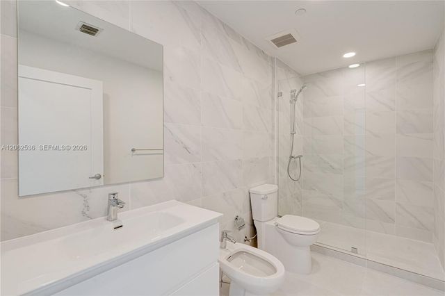 816 84th St 2, Miami Beach, FL 33141