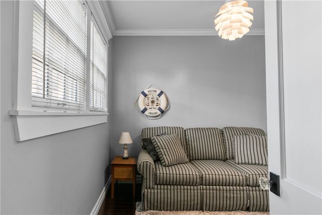 75 Pelham Street B, Newport, RI 02840