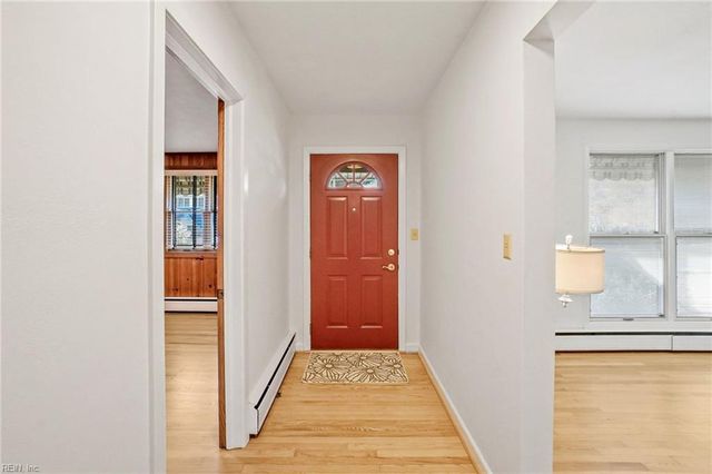 4208 Battery RD, Virginia Beach, VA 23455