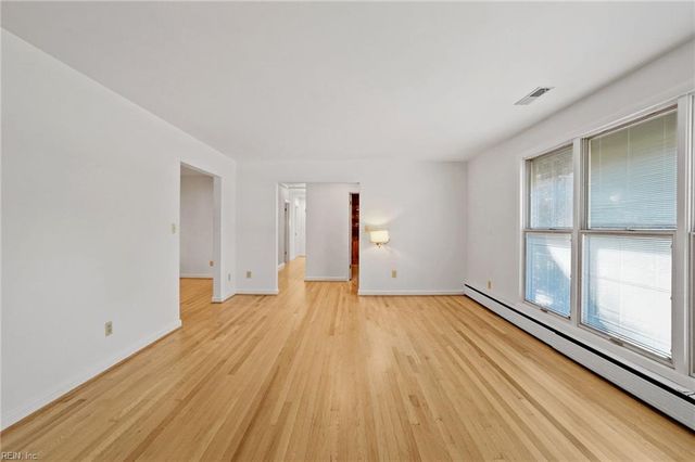 4208 Battery RD, Virginia Beach, VA 23455