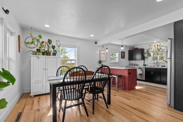 4461 COUNTY ROAD G, Oshkosh, WI 54904