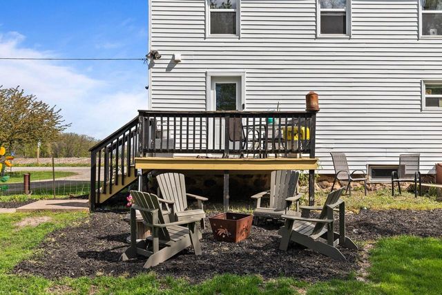 4461 COUNTY ROAD G, Oshkosh, WI 54904
