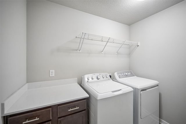 4024 NE Timber Lane, Ankeny, IA 50021