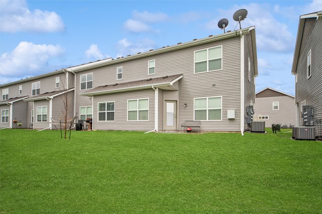 4024 NE Timber Lane, Ankeny, IA 50021