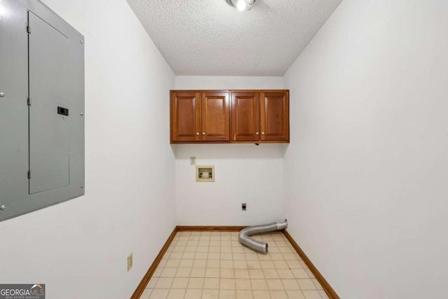 230 County Line Auburn Road, Auburn, GA 30011