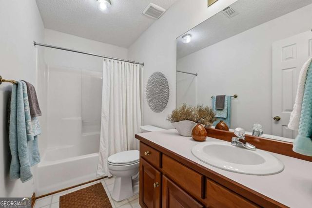 230 County Line Auburn Road, Auburn, GA 30011