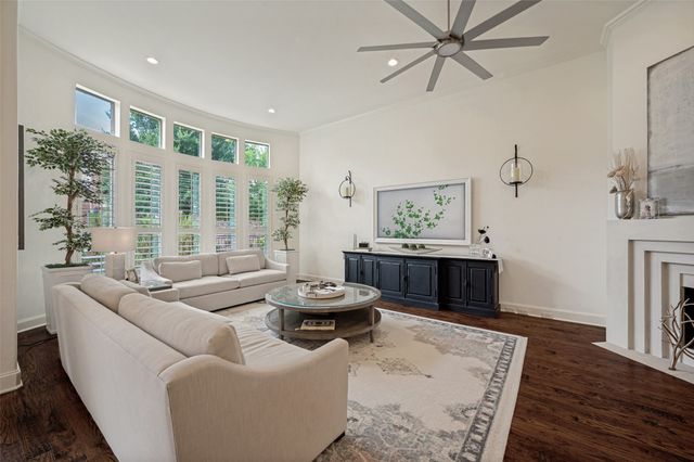 29 Pristine Pond Drive, Frisco, TX 75034