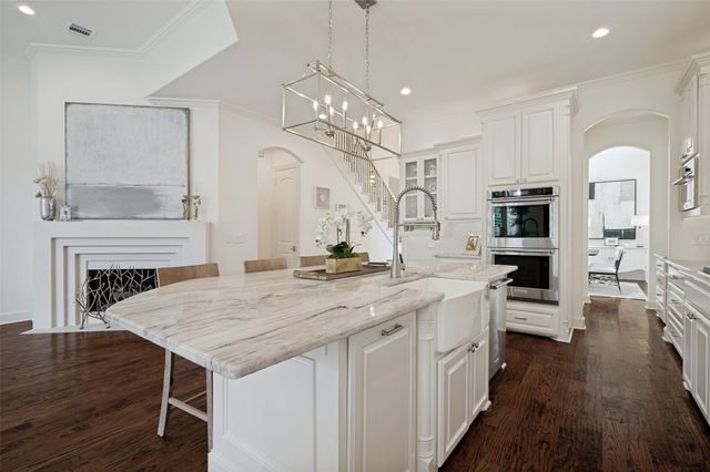 29 Pristine Pond Drive, Frisco, TX 75034