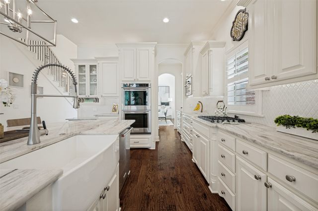 29 Pristine Pond Drive, Frisco, TX 75034