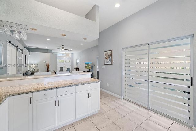 6051 Kendrick St, Jupiter, FL 33458