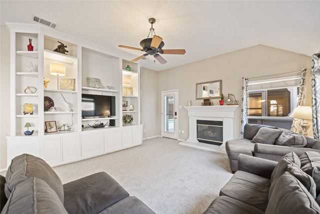 6829 Dougal Avenue, Fort Worth, TX 76137